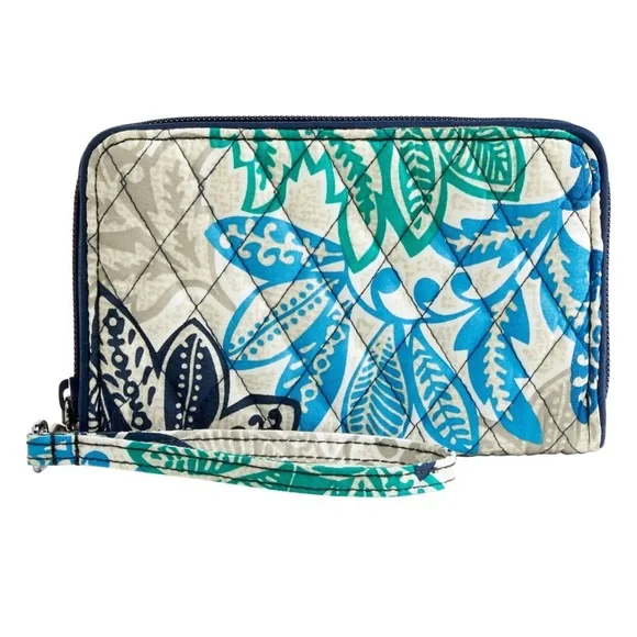 Vera Bradley Grab n Go Wristlet - Picture 1 of 8